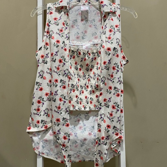 No Boundaries Tops - No Boundaries Floral 2PC Set Vest & Smocked Cami S 0233